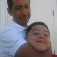 Victor Zepeda Photo 36