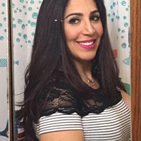 Sandra Bustos Photo 34