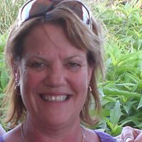 Linda Abernethy Photo 15