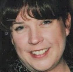 Julie Skelton Photo 6