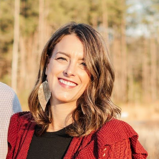 Stephanie Angle Photo 4