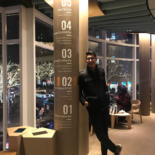 Roger Villanueva Photo 25