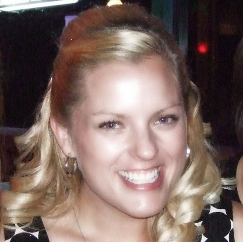 Erica Warren Photo 14