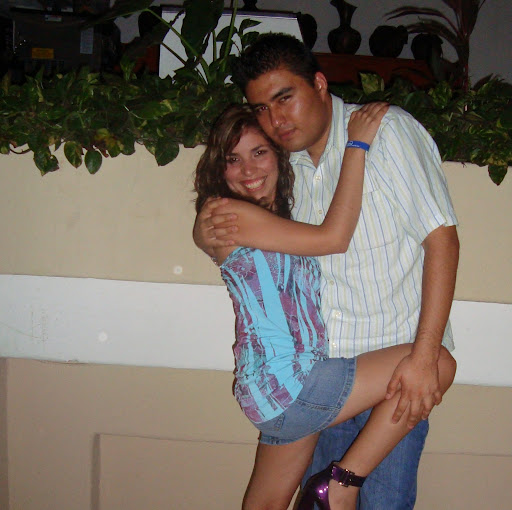 Alma Garcia Photo 11