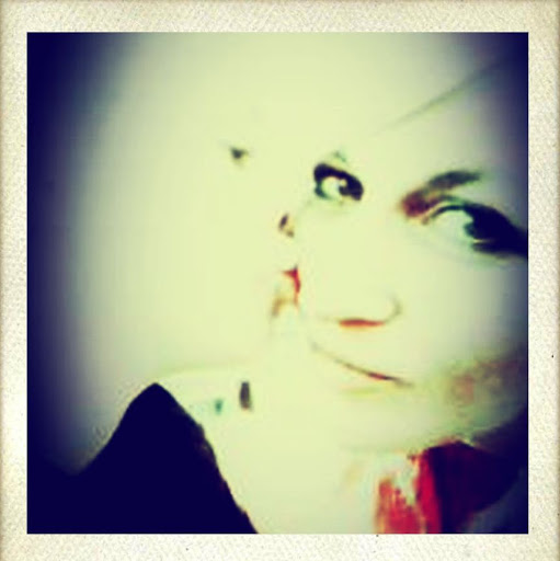 Sara Monroe Photo 34