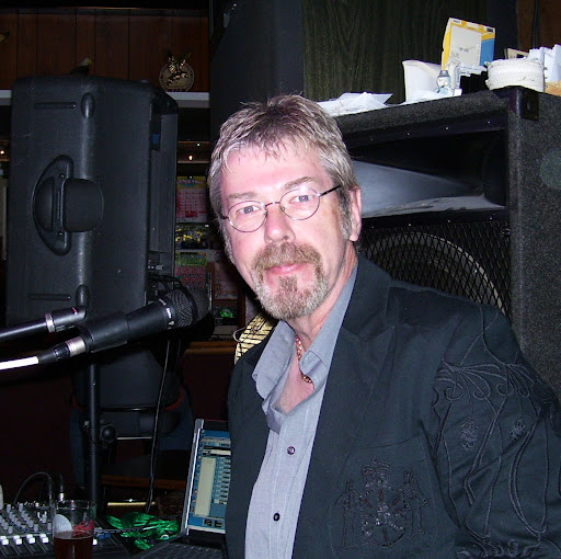 Lee Gregory Photo 36