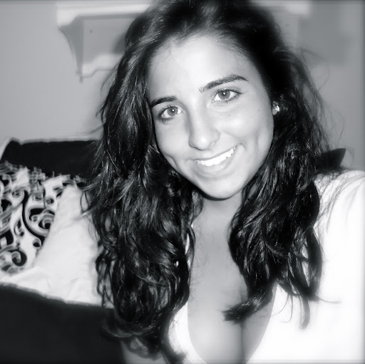 Jennifer Silvia Photo 13