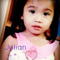 Julie Torres Photo 39