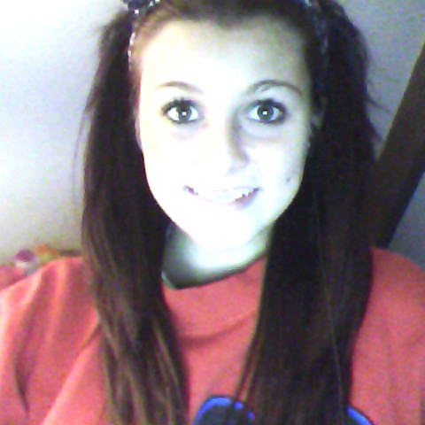 Courtney Richards Photo 4