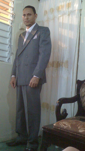 Alejandro Salas Photo 19