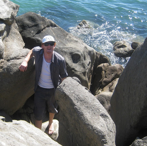 Robbie Curtis Photo 12