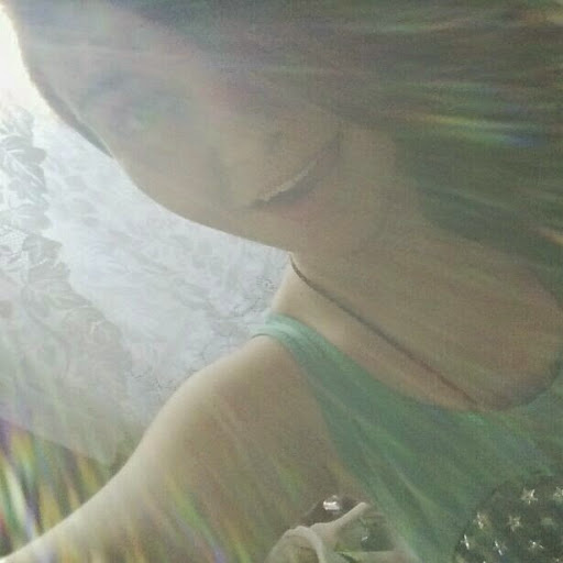 Alissa Stevens Photo 6