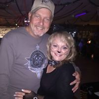 Melanie Burton Photo 16