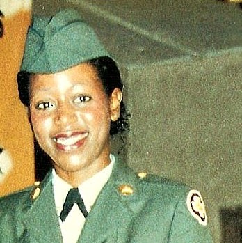 Denise Greene Photo 14