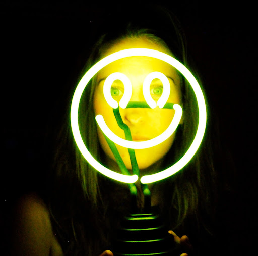 Vivien Cook Photo 11