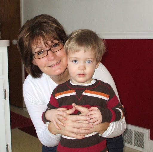 Ruth Pierce Photo 27