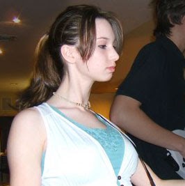Sarah Spencer Photo 16