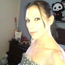 Jessica Regan Photo 9