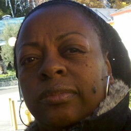 Gwen Bell Photo 30