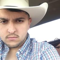 Ricardo Salazar Photo 37