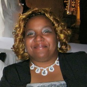 Lisa Wiggins Photo 33