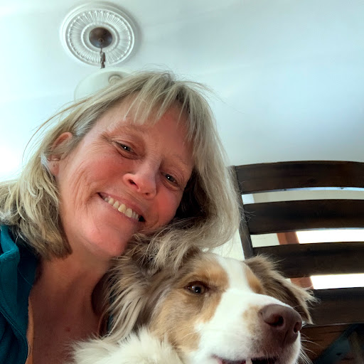 Danielle Shanks Photo 2