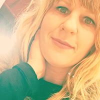 Amy Barnett Photo 17