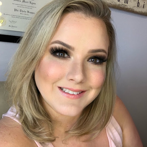 Laura Lynn Photo 16