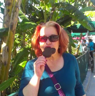 Julia Mcdermott Photo 8