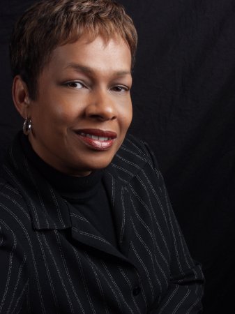 Marilyn Robinson Photo 32