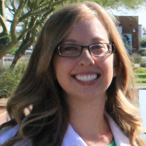 Chelsea Warren Photo 20