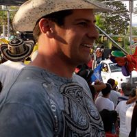 William Luck Photo 20