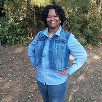 Victoria Henderson Photo 10