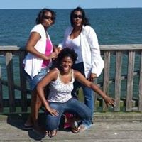 Sarah Mcdowell Photo 27