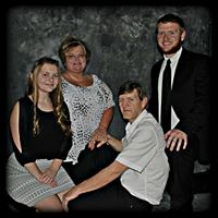 Cindy Dye Photo 18
