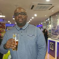 Roger Fleming Photo 27