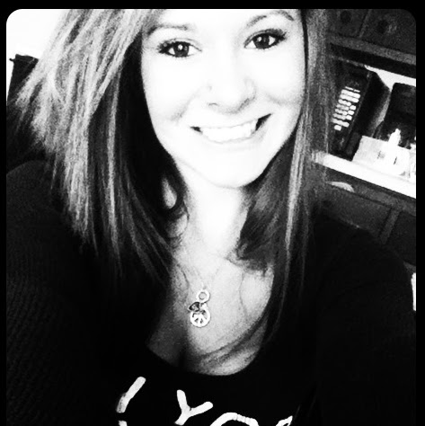 Alisa Walker Photo 39