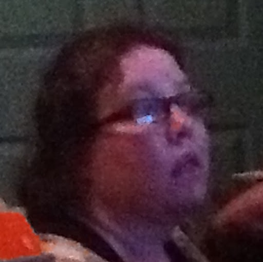 Laurie Thompson Photo 10