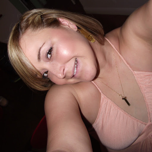 Christina Williams Photo 47