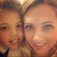 Stacey Mayes Photo 24