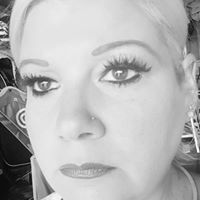 Michelle Mcconnell Photo 38