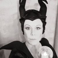 Tracy Atkins Photo 29