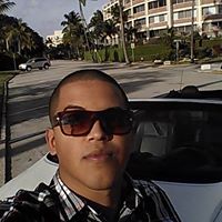 Louis Colon Photo 16