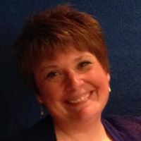 Traci Burns Photo 36