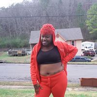 Lillian Hayes Photo 23