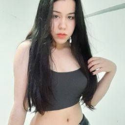Emma Salazar Photo 13