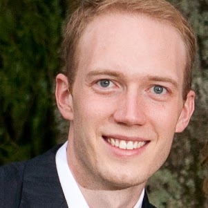 Jonathan Fuchs Photo 18