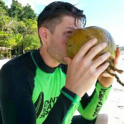 Douglas Garrett Photo 41