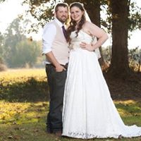 Amanda Bradshaw Photo 26