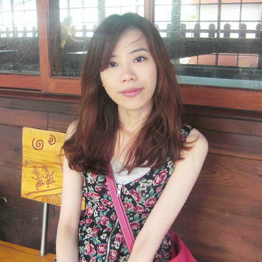 Joyce Liu Photo 28